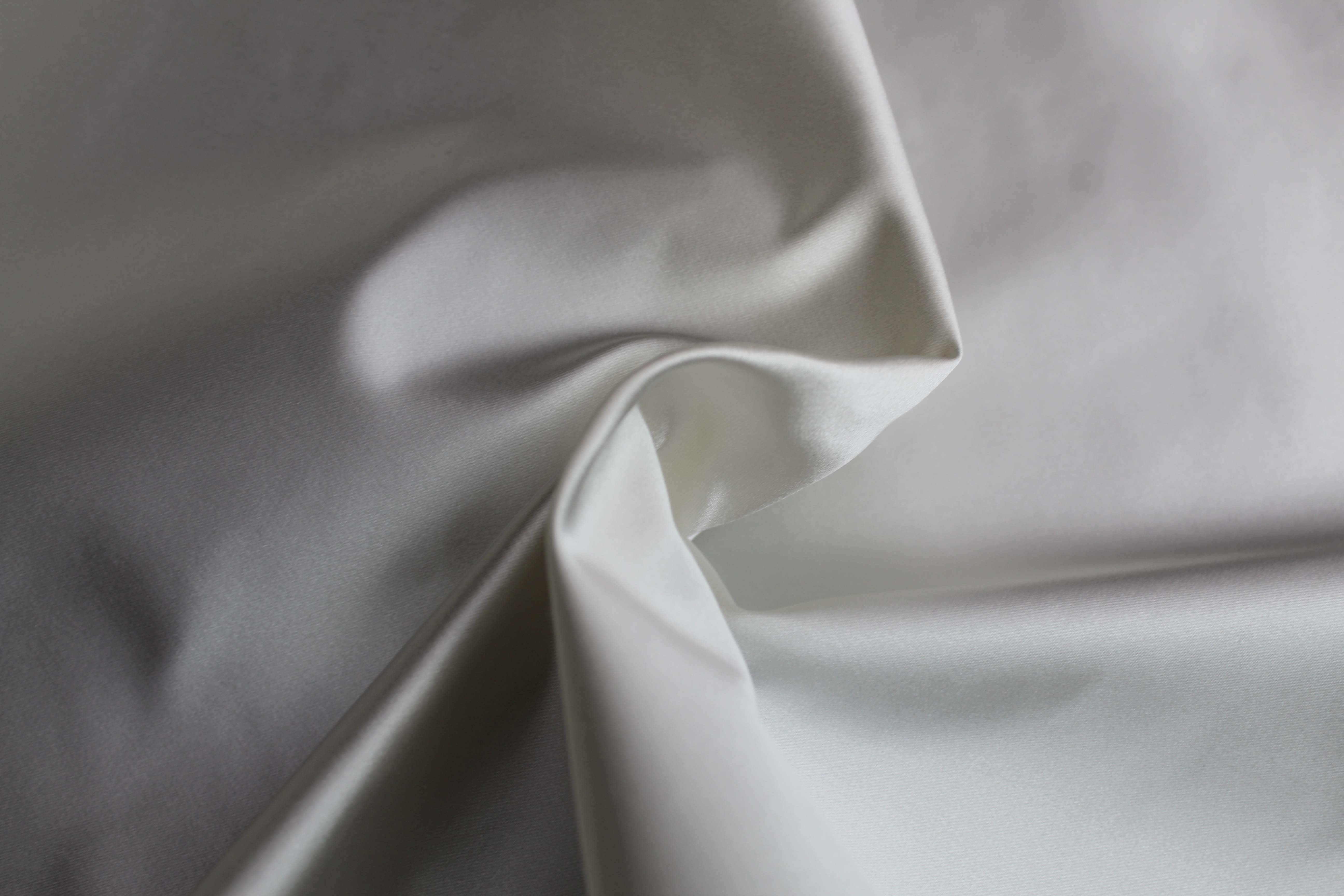 SILK POLY DUCHESS SATIN - IVORY A2